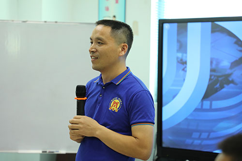 自動點(diǎn)膠機(jī)的精度