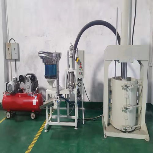 美多全自動(dòng)硬管玻璃膠灌裝機(jī) 助力玻璃膠生產(chǎn)與化工成套設(shè)備升級(jí)